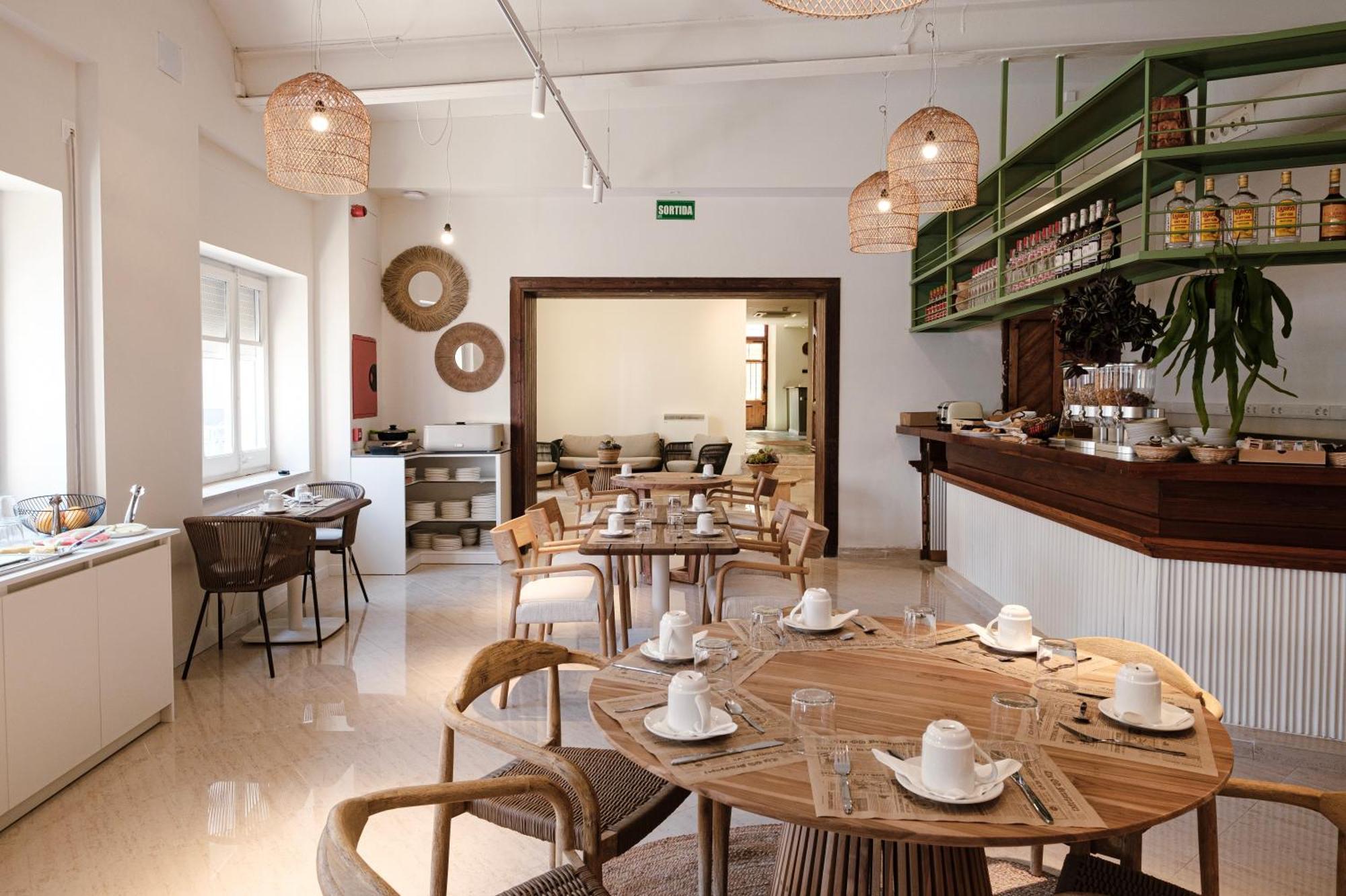 Hotel Bon Repos Л'Аметла де Мар Екстериор снимка