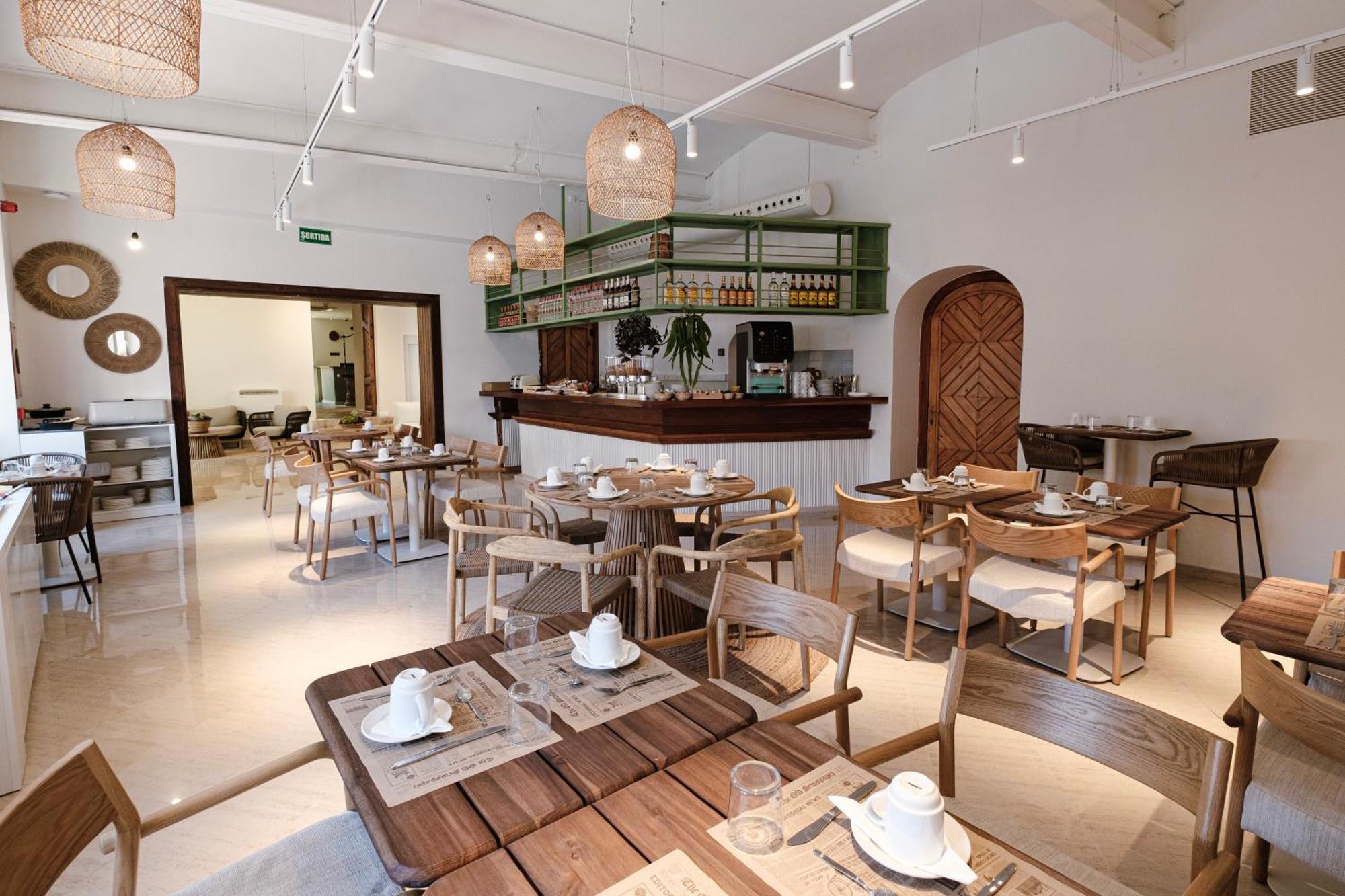 Hotel Bon Repos Л'Аметла де Мар Екстериор снимка